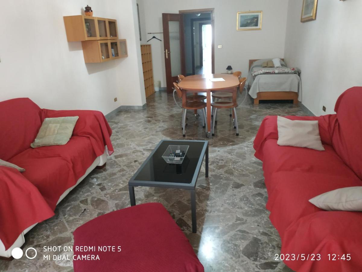 Hsh Home Sweet Home Bari Exterior foto